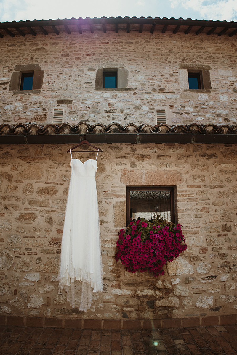 destination-wedding-gubbio