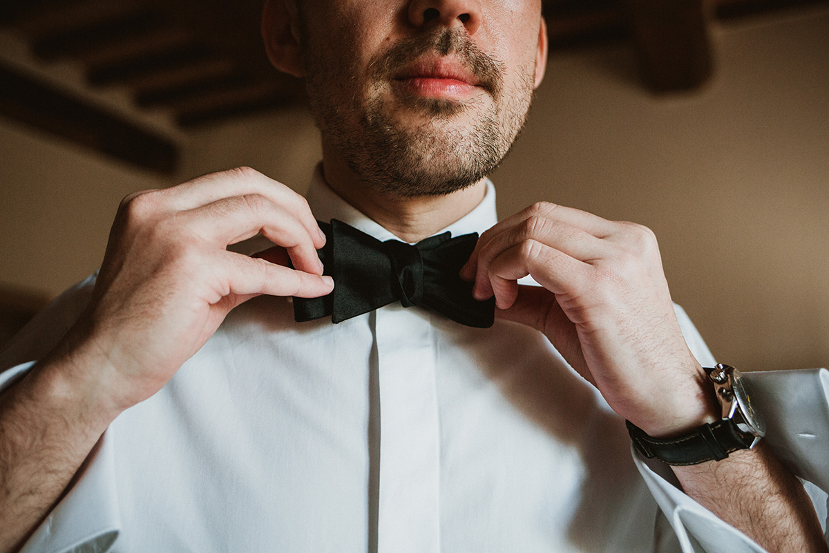 Elopement at Abbey of San Galgano Italy