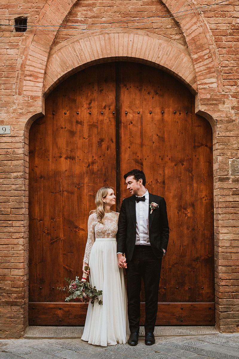 Elopement at Abbey of San Galgano Italy