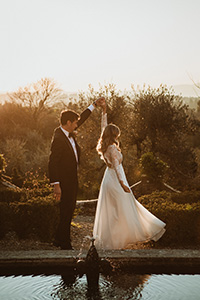 Elopement at Abbey of San Galgano Italy